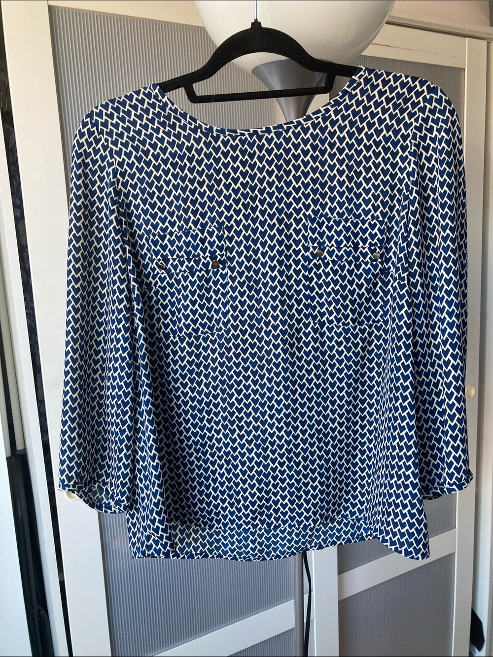 Dalia Collection Navy and White Chevron Pattern Blouse